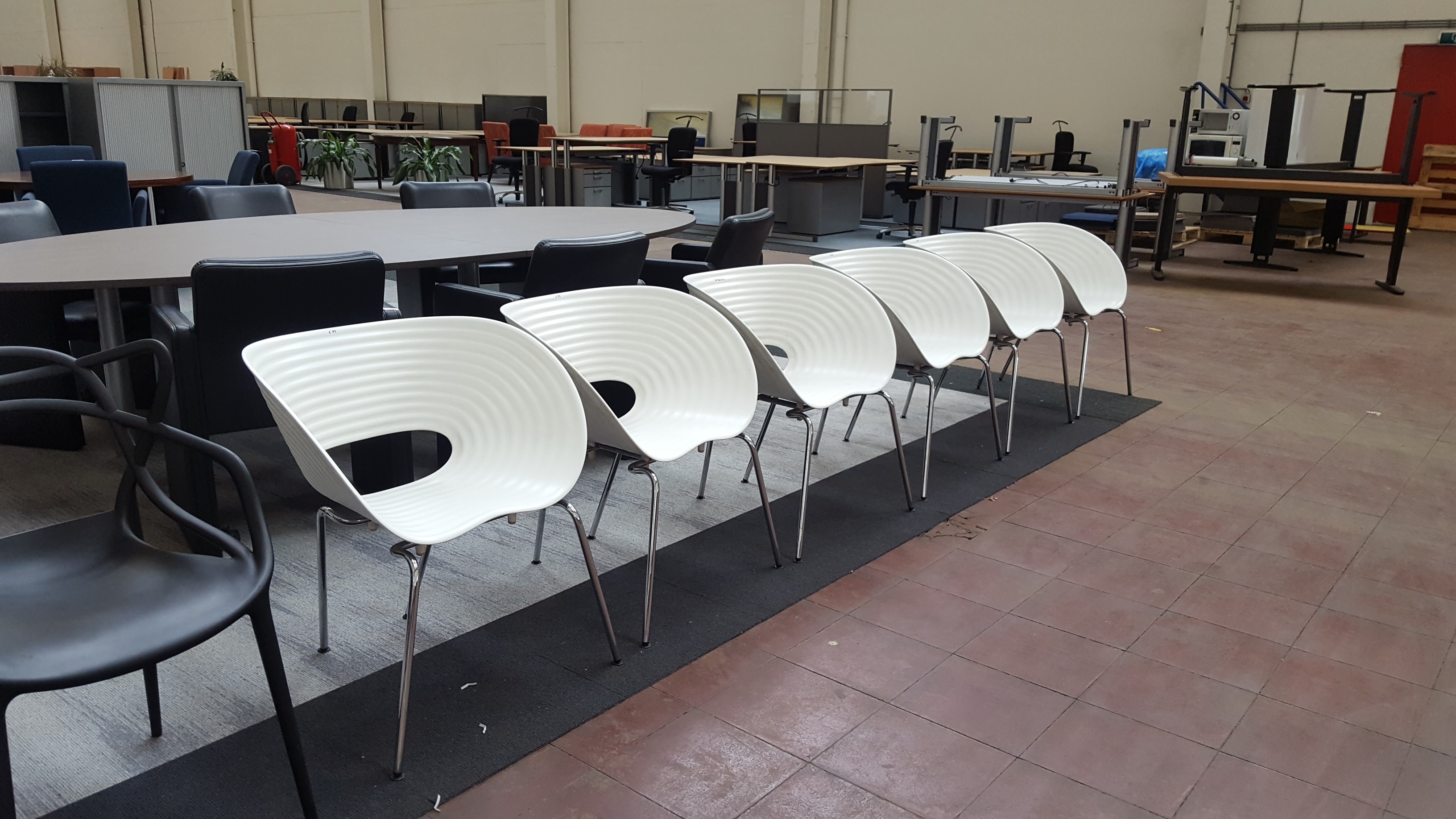 OB体育APP官网下载 - 坐具|休闲椅|办公家具|中国有限公司家具|汤姆维特休闲椅